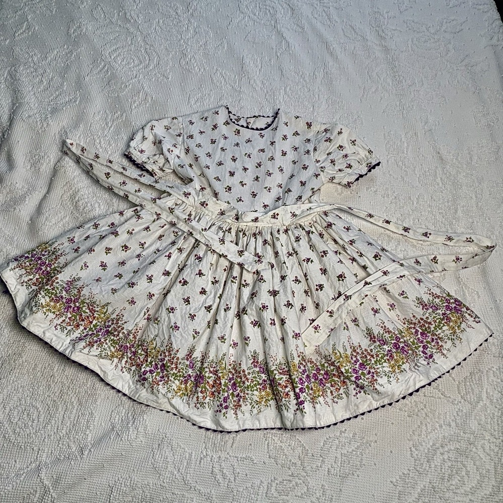 Vintage‎ Alyssa Smocked Dress Girls Size 3-4 Floral Puffed Short Sleeves
